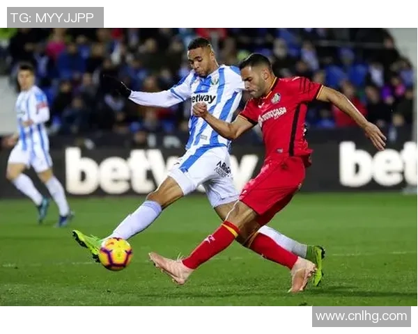 莱加内斯与赫塔菲激战正酣谁能在这场较量中笑到最后